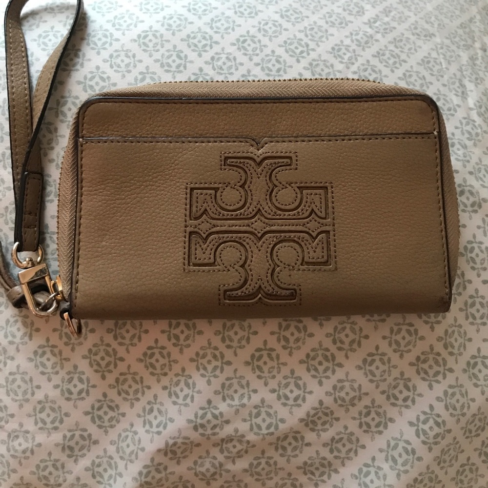 Tory Burch wallet